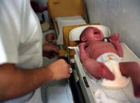 Užičkoj bolnici akreditacija o standardima za porodilišta