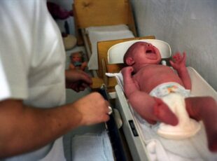 Užičkoj bolnici akreditacija o standardima za porodilišta