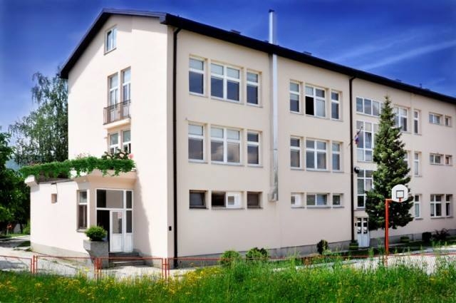Škola "Miodrag V.Matić" sa internatom Foto--arhiva škole