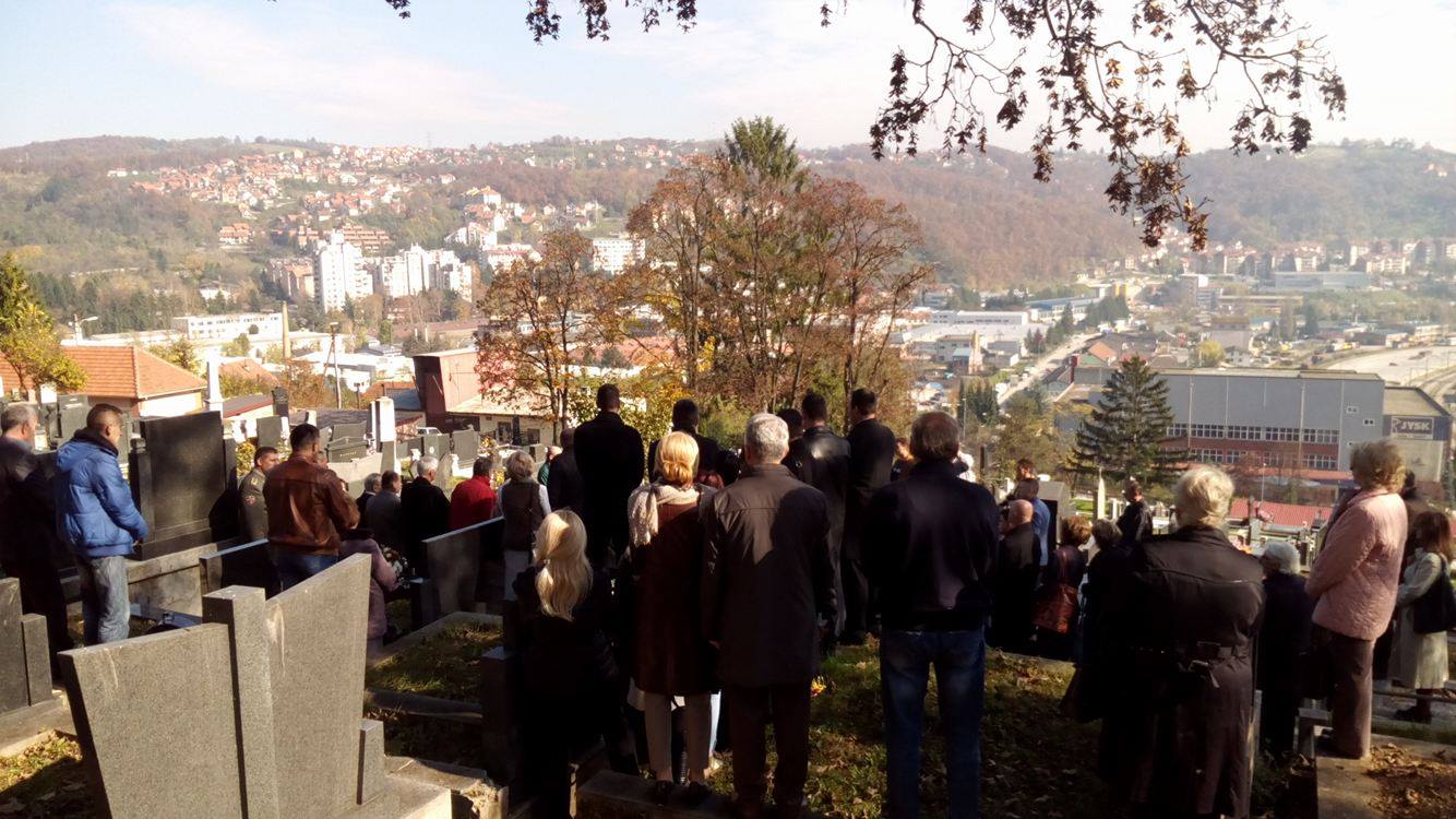 Posmrtni ostaci Ljubice Čakarević položeni su u porodičnu grobnicu na Dovarju Foto--URP
