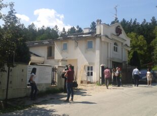 Vrtić na Beloj Zemlji na proleće