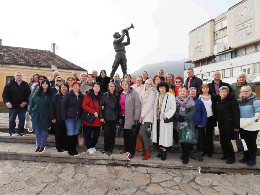 Osnovan Savez seoskih žena Srbije