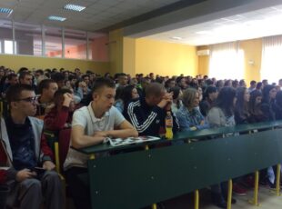 Dovoljno slobodnih budžetskih i samofinansirajućih mesta na VŠSS