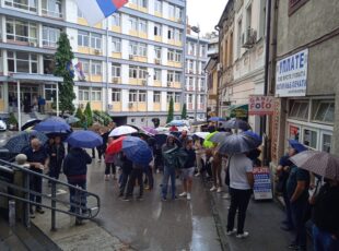 Zbog pritvora advokatu u Užicu trodnevna obustava rada advokata u čitavoj Srbiji