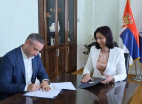Vukovcima besplatno letovanje, đaci generacije u poseti Mezijer-Sur-Senu u Francuskoj