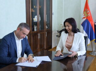 Vukovcima besplatno letovanje, đaci generacije u poseti Mezijer-Sur-Senu u Francuskoj