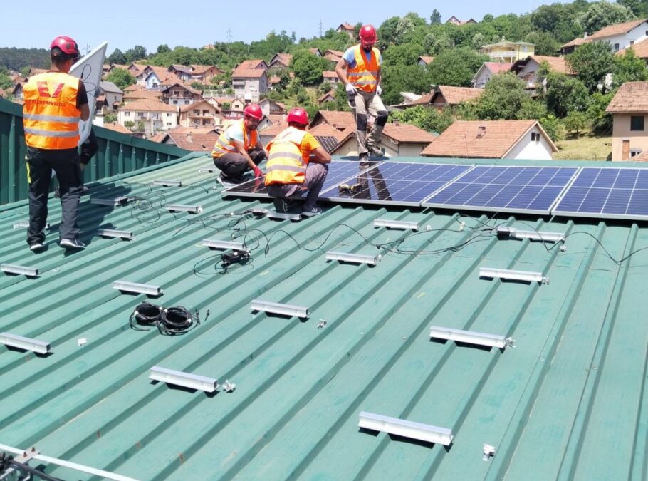 Uz podršku EU postavljaju se solarne elektrane na objektima u Požegi, Čajetini, Bajinoj Bašti i Užicu 