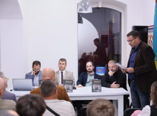 Promocija tematskog zbornika “Martovski pogrom 2004-uzroci, razranja, posledice”