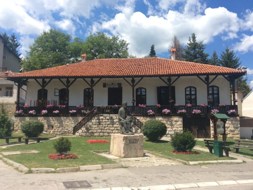 Obnavlja se Stari turski han u Kosjeriću
