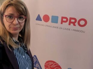 Sve dok imamo loše informisanje ne možemo da očekujemo uspostavljanje konstruktivnog dijaloga
