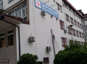 Ruski timovi dezinfikuju zdravstvene ustanove i domove za stare u Užicu, Požegi i Čajetini