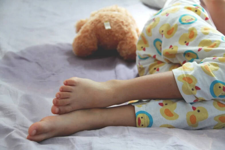 Noćno mokrenje kod dece – kako se leči i tretira?