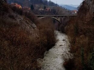 Rafting Đetinjom privukao veliki broj takmičara