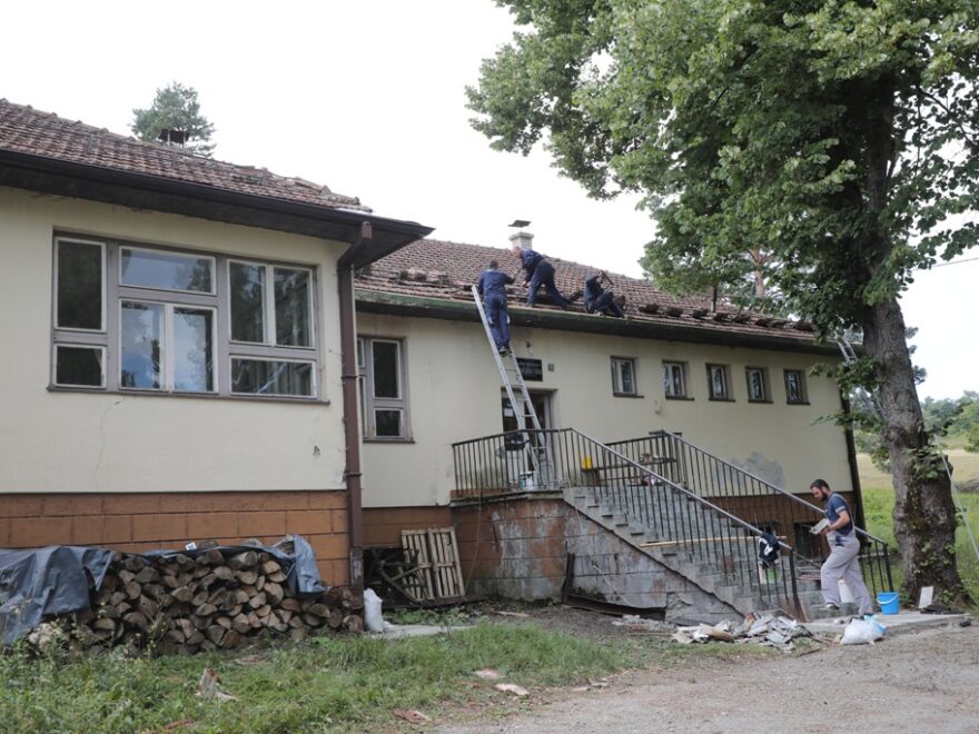 U toku rekonstrukcija ambulante u Kremnima