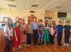 Opština Čajetina dodelila priznanja najboljim učenicima