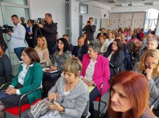 Konferencijom “Pogled u budućnost” obeležen Međunarodni dan žena na selu