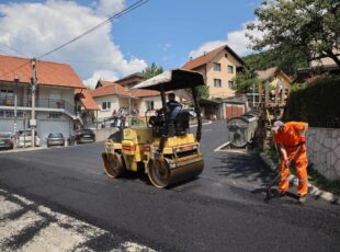 Asfaltiranje na nekoliko lokacija