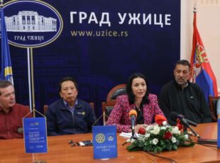 Donacija Rotari klubova i Divac fondacije užičkim školama