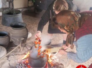 U Sirogojnu tradicionalno bojenje jaja na Veliki petak