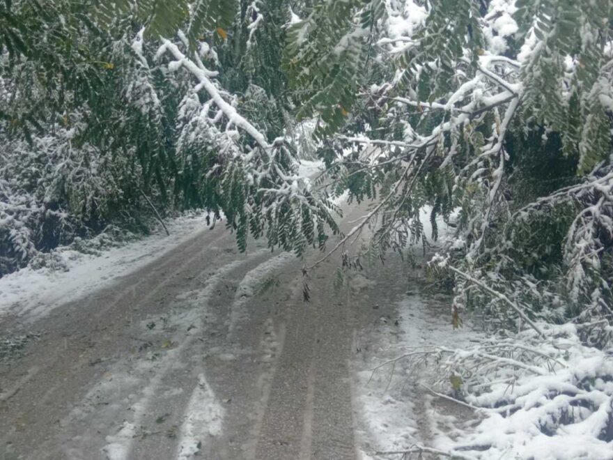 Obustava saobraćaja na deonici Kadinjača-Ponikve-Pear